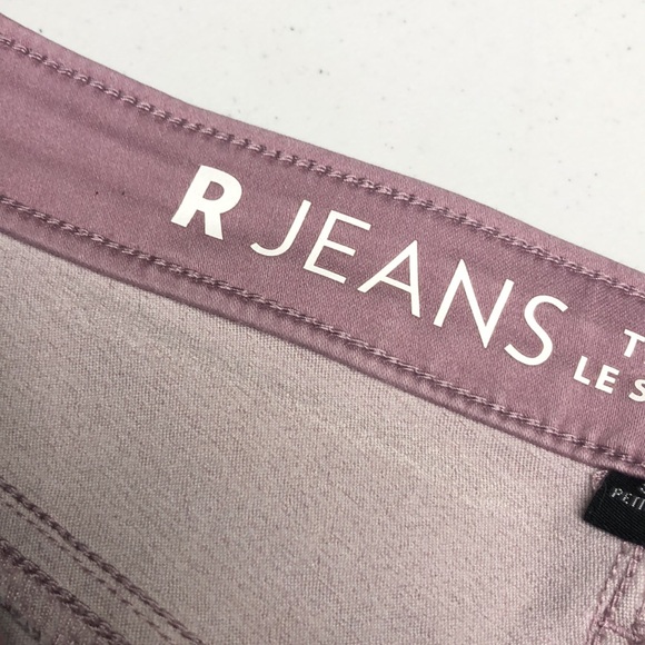 R JEANS ROSE SIGNATURE SOFT HIGH-RISE JEANS 31x22⭐️ - Picture 3 of 14